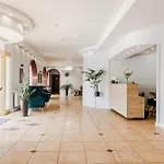 Hotel Caro